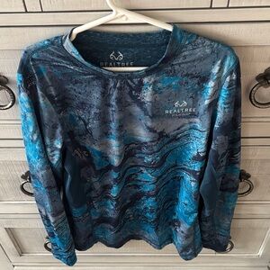 Realtree Fishing Aqua and Gray Camouflage Shirt